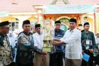 Berdasarkan keputusan resmi dari Dewan Hakim, Desa Naras Hilir sukses mengukuhkan diri sebagai juara umum dalam gelaran MTQ Pariaman Utara 2026.(poto: radarsumbar.com)