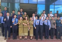 Brigpol Aruni, Polwan yang bertugas di Polres Kepulauan Mentawai bersama polisi dari sejumlah negara yang mengikuti pelatihan internasional di Vietnam.(poto: padangkita.com).