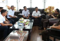Pertemuan jajaran KAI Divre II Sumbar dengan Kajari Bukittinggi. (poto: radarsumbar.com).