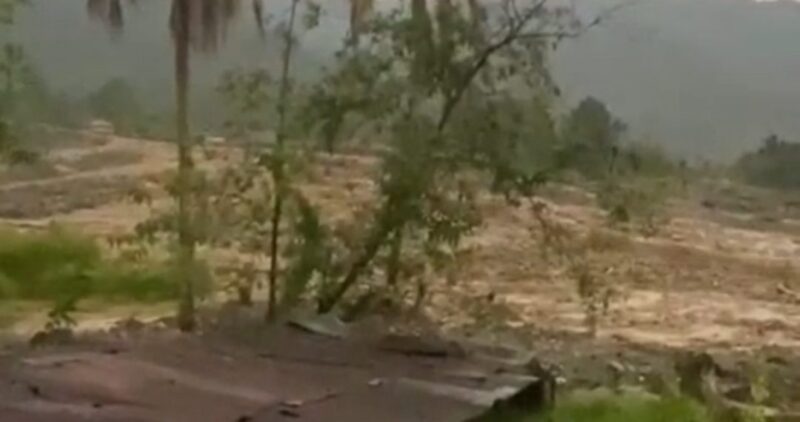 Dua jorong di Nagari Sungai Batang, Kecamatan Tanjung Raya, Kabupaten Agam, dilanda banjir pada Senin malam (6/7/2026).( poto : infosumbar.net )