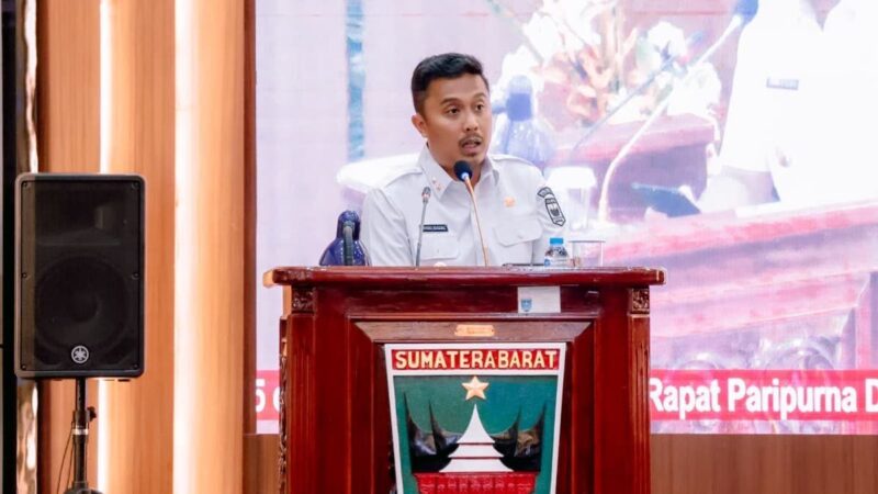 Wagub Sumbar Vasko Ruseimy ingatkan warga waspada penipuan AI tiru suara dirinya.(poto: radarsumbar.com).