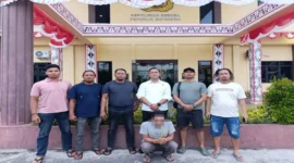 Polres Pasaman Barat menangkap pelaku pembacokan istri yang buron dan melarikan diri ke Sumut.(poto: radarsumbar.com)