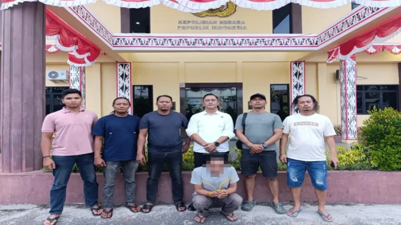 Polres Pasaman Barat menangkap pelaku pembacokan istri yang buron dan melarikan diri ke Sumut.(poto: radarsumbar.com)