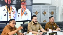 Wali Kota Padang, Fadly Amran, melalui pertemuan daring dengan Konsul Jenderal (Konjen) India di Medan, Ravi Shanker Goel, dari Kediaman Resmi Wali Kota Padang.(poto: padangkita.com).