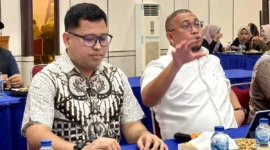 Wakil Ketua Komisi VI DPR RI Andre Rosiade memaparkan capaian penting tersebut dalam konferensi pers di Kota Padang pada Jumat (24/7/2026).(poto: radarsumbar.com).