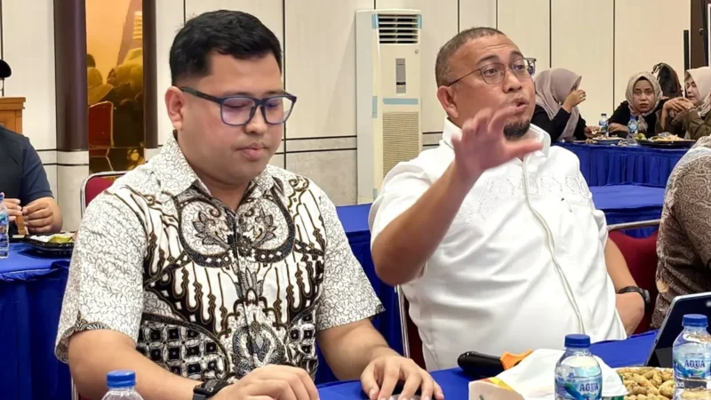 Wakil Ketua Komisi VI DPR RI Andre Rosiade memaparkan capaian penting tersebut dalam konferensi pers di Kota Padang pada Jumat (24/7/2026).(poto: radarsumbar.com).