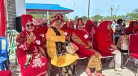 Sekitar 50 lansia dari keluarga PKH maupun non-PKH mengikuti program internasional bertajuk Smart Healthy Ageing in West Sumatra.(poto: padangkita.com).