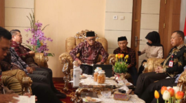 Wakil Wali Kota Sungai Penuh Azhar Hamzah mengikuti rapat koordinasi nasional bersama Menteri Dalam Negeri Republik Indonesia melalui Zoom Meeting pada Kamis (13/8/2026).