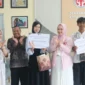 Pelatihan Membatik Program Pendidikan Kecakapan Wirausaha (PKW) Tahun 2026 resmi ditutup di Sekretariat Dekranasda Kota Padang.(poto: padangkita.com).