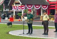 Pemprov Sumbar menghimpun bantuan rendang untuk korban bencana NTT.(poto: radarsumbar.com).
