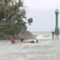 Nelayan Padang pulang melaut saat kondisi cuaca tak menentu.(poto: padangkita.com).