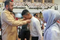 Wali Kota Padang Fadly Amran membuka secara resmi Pengenalan Kehidupan Kampus bagi Mahasiswa Baru (PKKMB) Politeknik Negeri Padang (PNP) Tahun Akademik 2026/2027.(poto: padangkita.com).