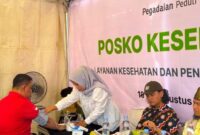PT Pegadaian Kanwil II Pekanbaru menggandeng Inisiatif Zakat Indonesia Perwakilan Riau untuk memberikan layanan kesehatan gratis Kuansing bagi pengunjung Festival Pacu Jalur.(poto: infosumbar.net).