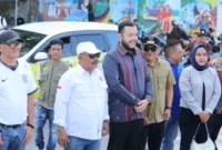 Wali Kota Padang Fadly Amran tutup Lomba Mural di Taman Aliran Kenangan. Seni warnai ruang publik dengan ikon budaya dan wisata Padang Selatan.(poto: padangkita.com).