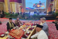 Staf Ahli Gubernur Bidang Hukum, Politik dan Pemerintahan Jasman Datuak Bandaro Bendang saat menghadiri Padang Bajamba.(poto: radarsumbar.com)