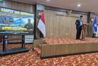 Gubernur Sumatera Barat Mahyeldi Ansharullah mengajak Praja IPDN asal Sumbar untuk bersiap menjadi birokrat masa depan yang berintegritas tinggi.(poto: padangkita.com).