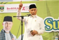 Gubernur Sumbar Mahyeldi dalam kegiatan Subuh Mubarakah ASN Pemprov Sumbar di Masjid Raya Syekh Ahmad Khatib Al-Minangkabawi, Minggu (2/8/2026).(poto: padangkita.com).