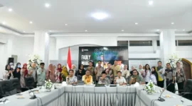 Pemerintah Kota Padang berhasil menembus enam besar nasional dalam Penilaian Kinerja Pelayanan Terpadu Satu Pintu (PTSP).(poto: radarsumbar.com).