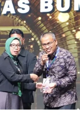 Pemprov Sumbar Raih Penghargaan Investasi Panas Bumi Dari Kementerian ESDM