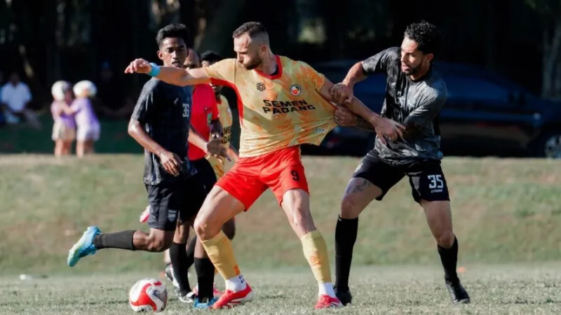 Jadwal Semen Padang FC dalam mengarungi kompetisi Pegadaian Championship musim 2026/2027 akhirnya resmi dirilis ke publik.(poto: padangkita.com).