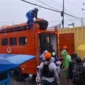 TIm BPBD Sumbar menyiagakan perahu karet untuk mengavakuasi warga yang butuh bantuan karena terjebak banjir.(poto: padangkita.com).