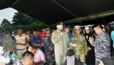 Pemkot Padang memperingati Hari Jadi Kota ke-357 dengan aksi pembersihan Sungai Batang Arau dan penggalangan donasi korban banjir.(poto: padangkita.com).