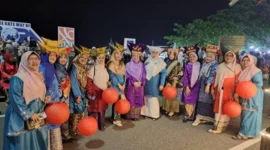 Festival Telong-Telong menjadi ajang bagi setiap kecamatan untuk menampilkan kreativitas, melestarikan budaya, dan memperkenalkan potensi daerah kepada masyarakat.(poto: padangkita.com).
