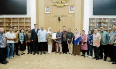 Komisi VI DPR dan Danantara Berkolaborasi Selamatkan PT Pos Indonesia
