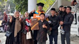 Sahal Maghfud lulusan UNJA raih cumlaude IPK 3,98 dari prodi Sistem Informasi.(poto: unja.ac.id).