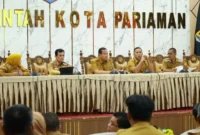 Wali Kota Pariaman Yota Balad ketika memimpin Rapat Evaluasi Inovasi Government Awards (IGA) Tahun 2026, Senin (3/8/2026).(poto: padangkita.com).