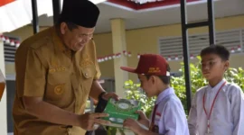 Wali Kota Pariaman Yota Balad ketika membuka Lomba Tahfiz Al-Qur’an Murid Bersama Orang Tua Tingkat SD/MI se-Kota Pariaman Tahun 2026.(poto: padangkita.com).