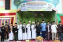 Wali Kota Padang Fadly Amran menghadiri peringatan Maulid Nabi Muhammad SAW 1448 H sekaligus pengukuhan Mufti Ulama Nagari Bungus di Masjid Raya Nagari Bungus, Kecamatan Bungus Teluk Kabung.(poto: padangkita.com).