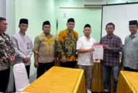 Penandatanganan kontrak pembangunan di Ruang Jabal Tsur, Asrama Haji Kelas I Tabing.(poto: padangkita.com).