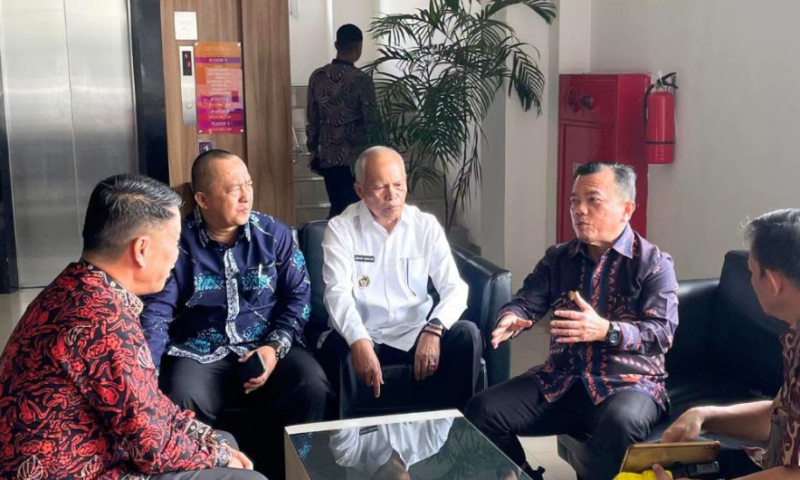 Pemerintah Kota Sungai Penuh memperkuat komitmennya dalam membenahi tata kelola kepegawaian melalui partisipasi pada rakor manajemen asn jambi di Hotel Amaris, Kabupaten Bungo, Kamis (3/9/2026).(poto: ist).