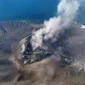 Penampakan erupsi Gunung Anak Krakatau.(poto: padangkita.com).