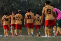 Skuad Semen Padang FC di sela latihan persiapan menghadapi Liga2 2026/2027.(poto: padangkita.com).