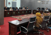 Komisi II DPRD Kota Sungai Penuh Rapat Dengar Pendapat bersama dinas terkait dan asosiasi pelaku usaha kuliner pada Senin (07/09).(poto: istimewa).