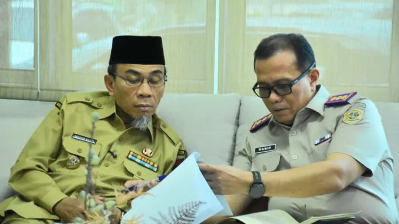 Wakil Wali Kota Padang, Maigus Nasir, menggelar kunjungan resmi ke Kantor Pertanahan Kota Padang pada Senin (7/9/2026).(poto: padangkita.com).