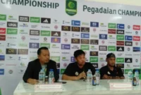 Nil Maizar saat memberikan keterangan resmi dalam sesi jumpa pers pralaga, Sabtu (19/9/2026).(poto: padangkita.com).