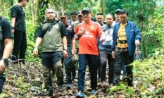 Pemkab Solok Selatan Tinjau Jalur Wisata Alam TNKS