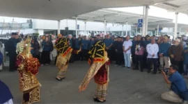 Pemerintah Provinsi Jawa Tengah menyambut kedatangan kafilah MTQ Sumbar Semarang dengan penuh kehangatan pada Jumat (11/9/2026).(poto: padangkita.com).