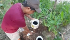 Abu Hanif Devila, Kecamatan Koto Tangah, Kota Padang menciptakan inovasi Solar Biodigester.(poto: padangkita.com).