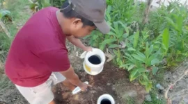 Abu Hanif Devila, Kecamatan Koto Tangah, Kota Padang menciptakan inovasi Solar Biodigester.(poto: padangkita.com).