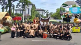 Khafilah Sumatera Barat MTQ meramaikan Pawai Ta’aruf Musabaqah Tilawatil Qur’an XXXI Nasional di Kota Semarang, Jawa Tengah.(poto: padangkita.com).