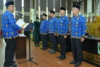 Sekretaris Daerah Provinsi Sumatera Barat Arry Yuswandi memimpin pelantikan pejabat pemprov sumbar untuk empat posisi administrator eselon III di Padang, Selasa (1/9/2026).(poto: padangkita.com).