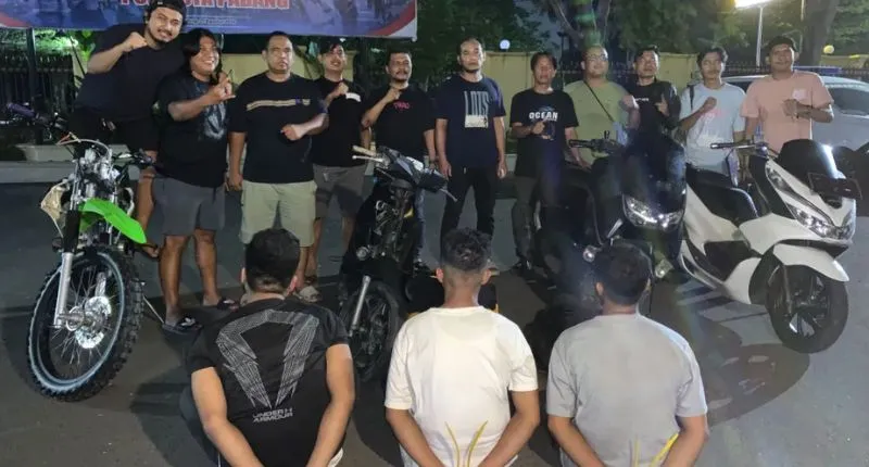 Kapolresta Padang Kombes Pol Apri Wibowo melalui Kasat Reskrim Kompol Yasin mengonfirmasi penangkapan komplotan tersebut pada Senin (14/9/2026).(poto: padangkita.com).