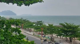 Kualitas udara di Padang kian memburuk hingga menyentuh level sangat berbahaya.(poto: padangkita.com).