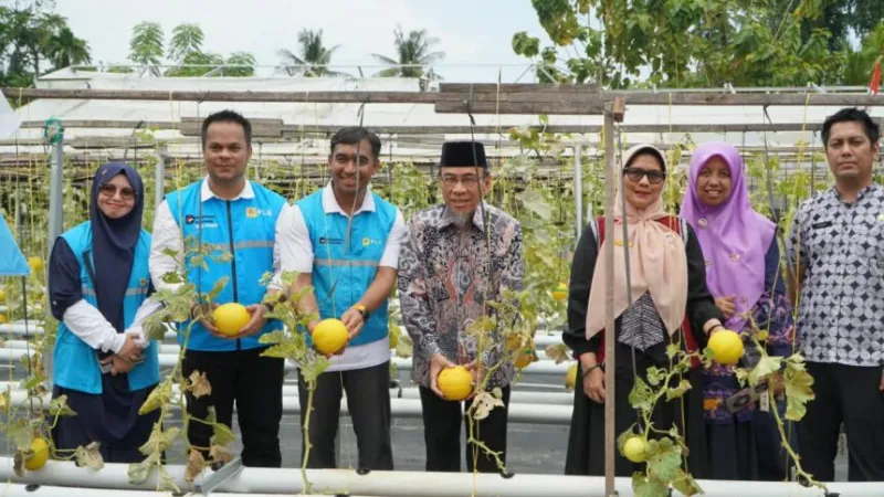 Wakil Wali Kota Padang, Maigus Nasir, menghadiri langsung peluncuran program Tanggung Jawab Sosial dan Lingkungan.(poto: padangkita.com).
