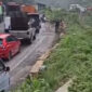 Kemacetan parah sempat mengular panjang di kawasan Panorama Dua, Sitinjau Lauik, Kelurahan Indarung, Kecamatan Lubuk Kilangan, Kota Padang.(poto: istimewa).
