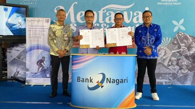Bank Nagari dan Pemkab Mentawai terapkan digitalisasi retribusi selancar via QRIS.(poto: padangkita.com).